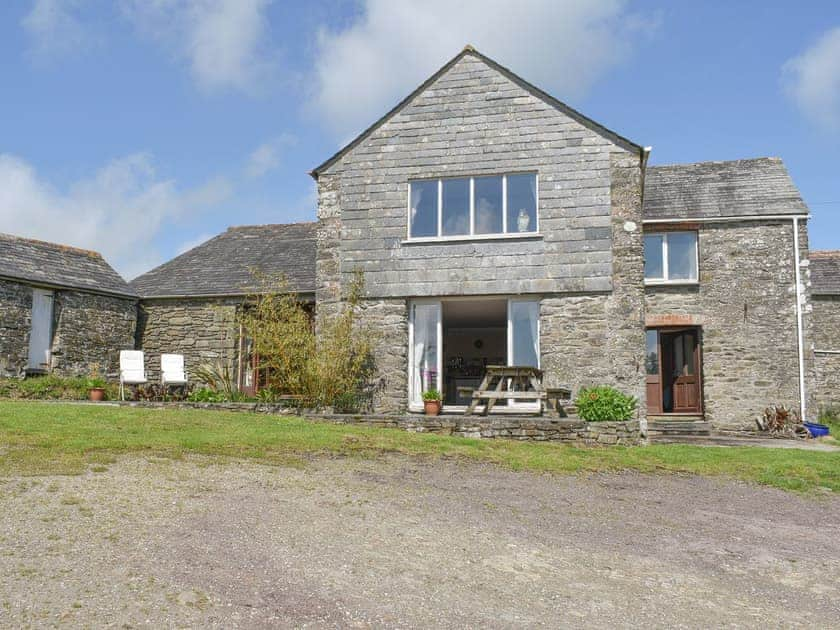 Trentinney Farm Holiday Cottages Owl S Roost In St Endellion