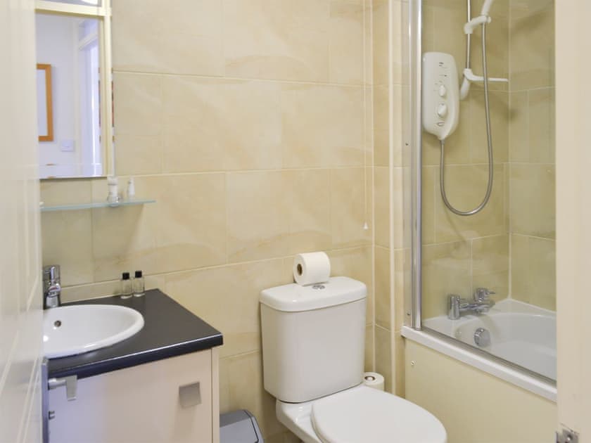 Bathroom | Holly Lodge, Aviemore
