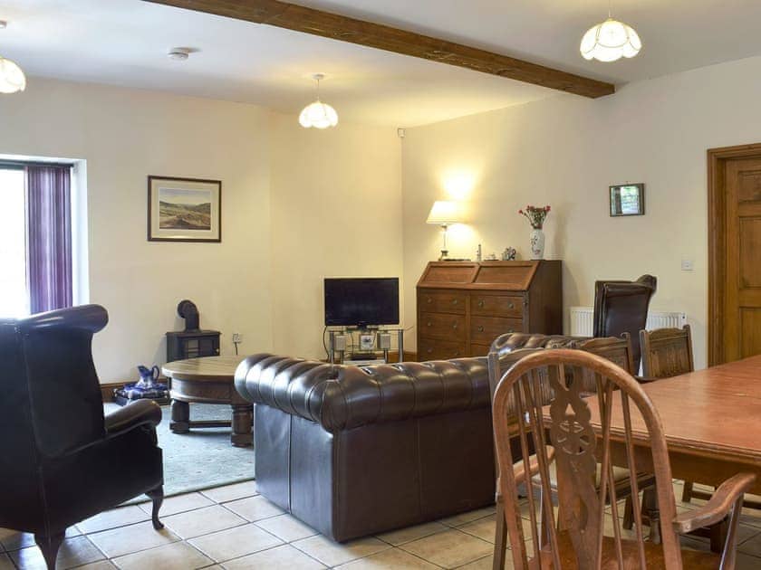 Comfortable open plan living space | Grisedale Coach House, Threshfield, near Grassington