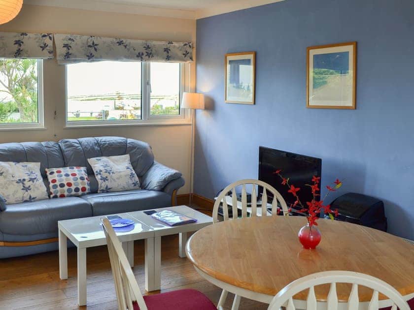 Open plan living space | Treyarnon - Treginegar Cottages, St Merryn, near Padstow