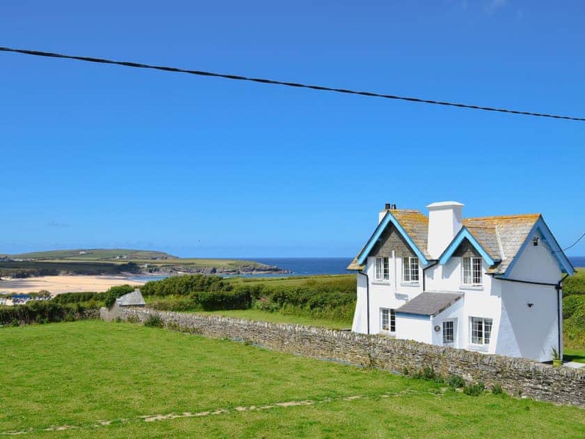 Wonderful property in a great location | St Cadoc Cottage, Harlyn Bay, near Padstow
