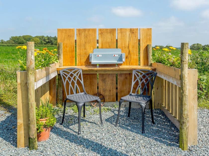 Outdoor area | Stable - Hartland Holiday Barns, Woolsery, near Bideford