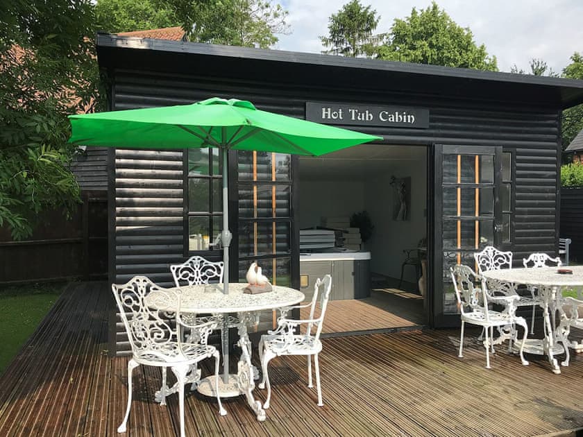 Hot tub | Doves Barn, Badley, near Needham Market