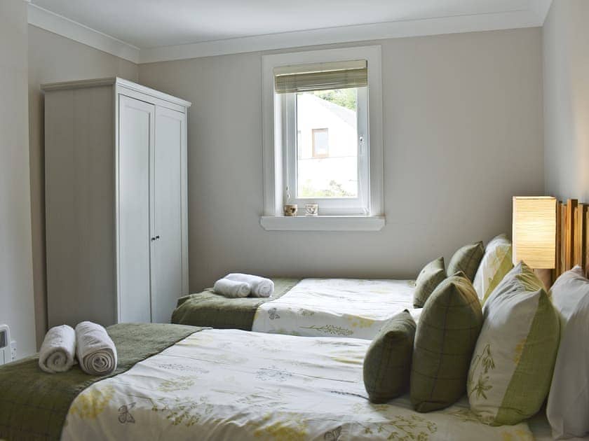 Twin bedroom | Big Beach House, Whiting Bay, Isle of Arran