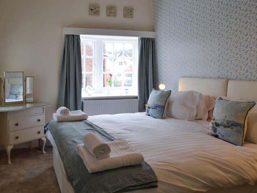 Bedroom 2 twin  | Esplanade Crescent, Scarborough