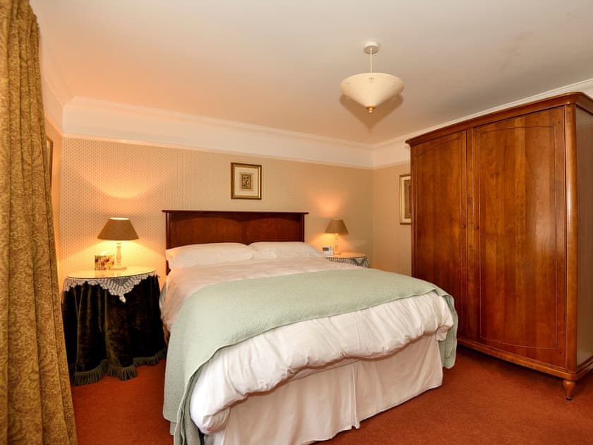 Master Bedroom with king size bed | Molly’s Cottage, Glenridding
