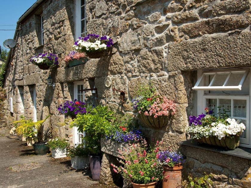 Attractive holiday home | The Barn - Chypons Farm, Nancledra, near St Ives