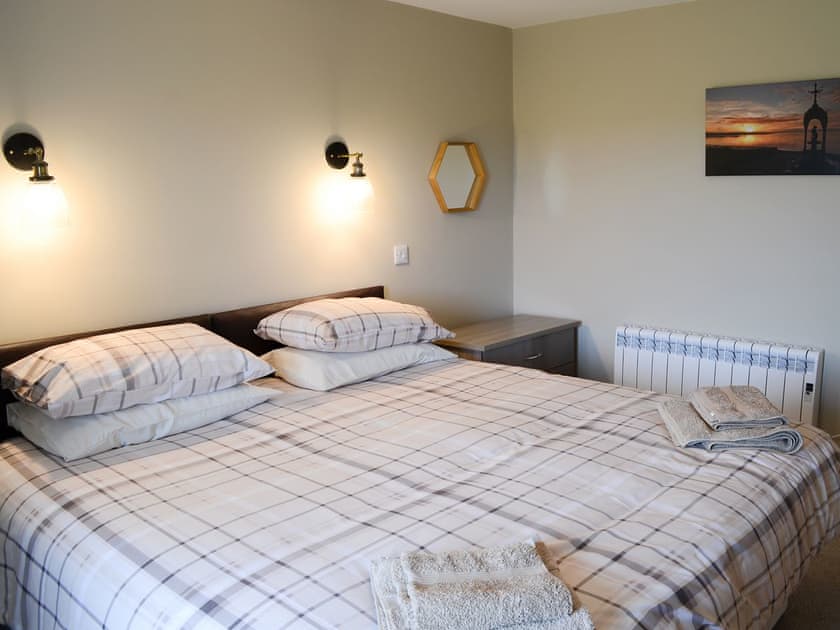 Double bedroom | Grieve’s Cottage, Portmahomack, near Tain
