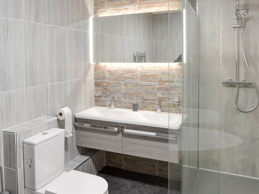 Family bathroom with bath and separate shower enclosure | Bagtor Hayloft, Ilsington, near Newton Abbot