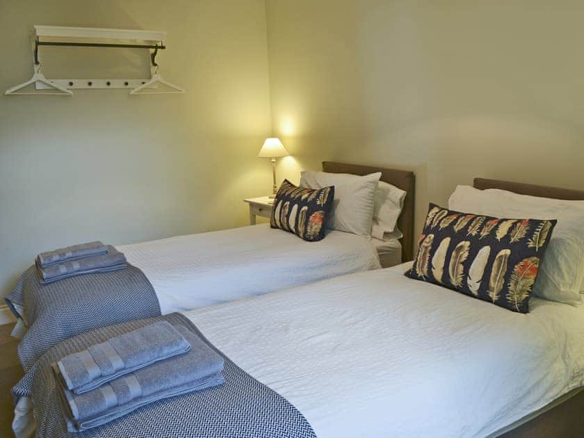 Charming twin bedroom | Havannah Cottage, Alnham, near Rothbury