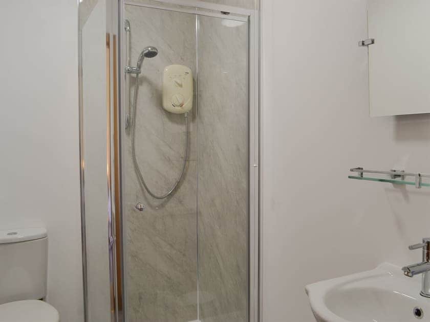 Shower room | Fasgadh Cottage, Port Appin, near Oban