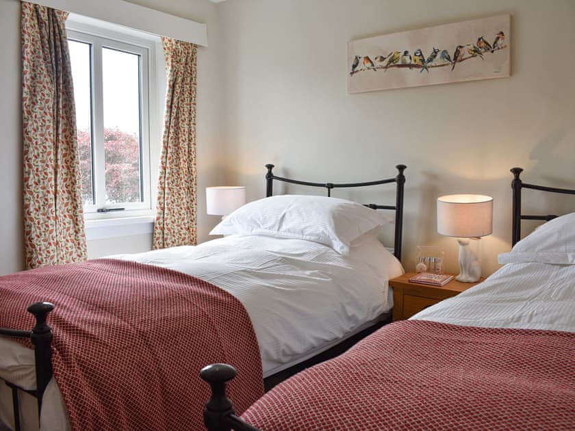 Twin bedroom | Finkle Cottage, Pooley Bridge