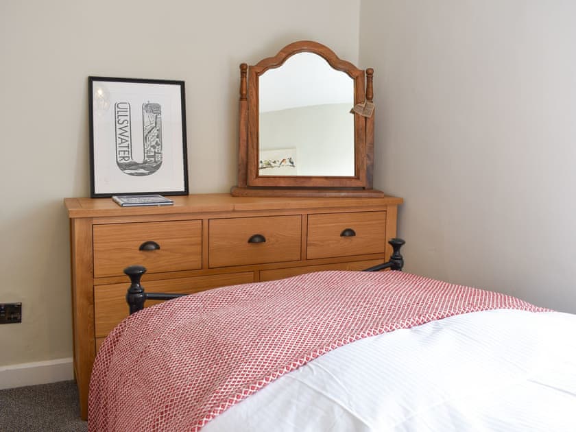 Twin bedroom | Finkle Cottage, Pooley Bridge