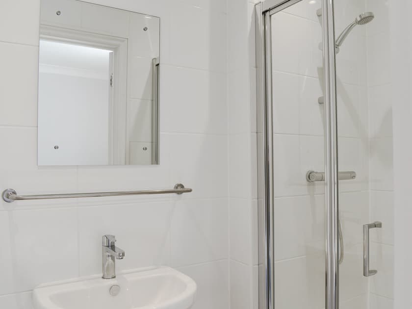 En-suite shower room | The Town House, Wimborne