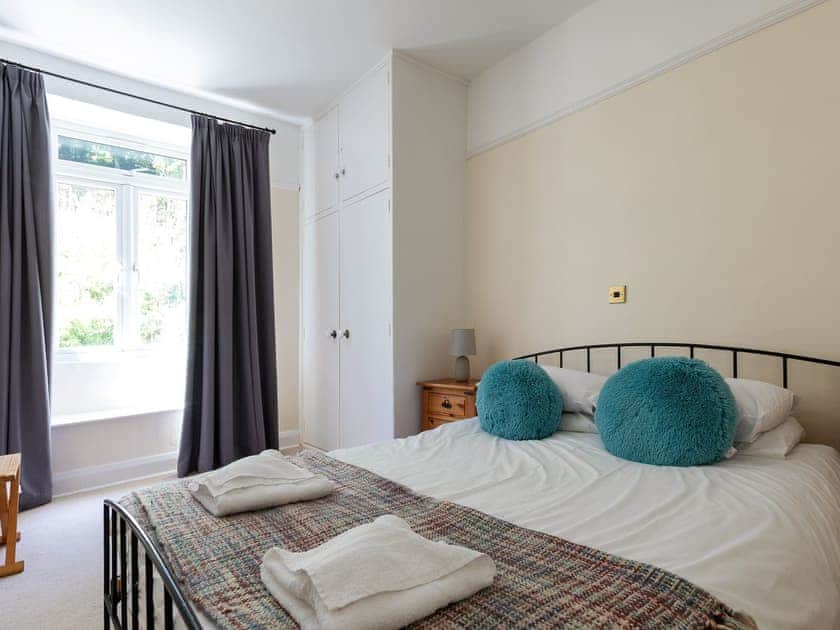 Double bedroom | Higher Venice, Dartmouth