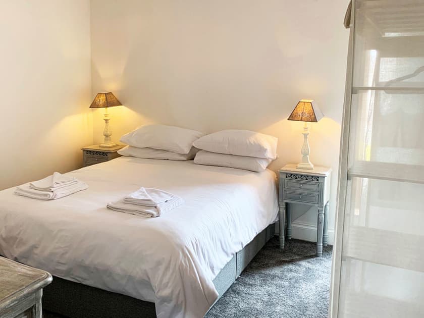 Spacious bedroom with kingsize bed | Meadow View, Stainton with Adgarley, near Dalton-in-Funess