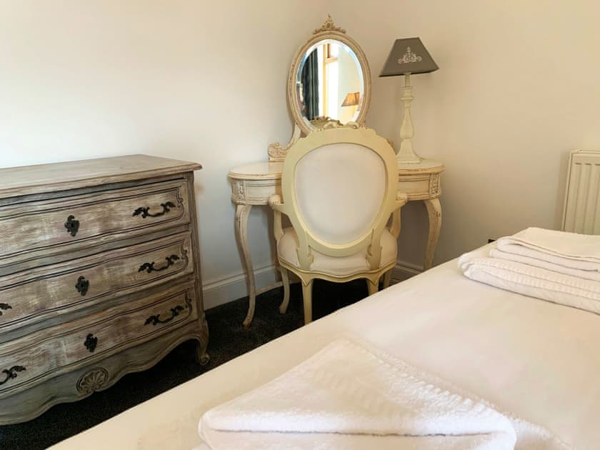 Spacious bedroom with kingsize bed | Meadow View, Stainton with Adgarley, near Dalton-in-Funess