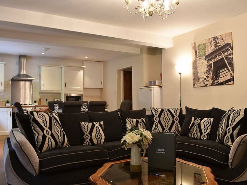 Open plan living space | Barn Terrace - Ladwood Farm, Acrise, near Folkestone
