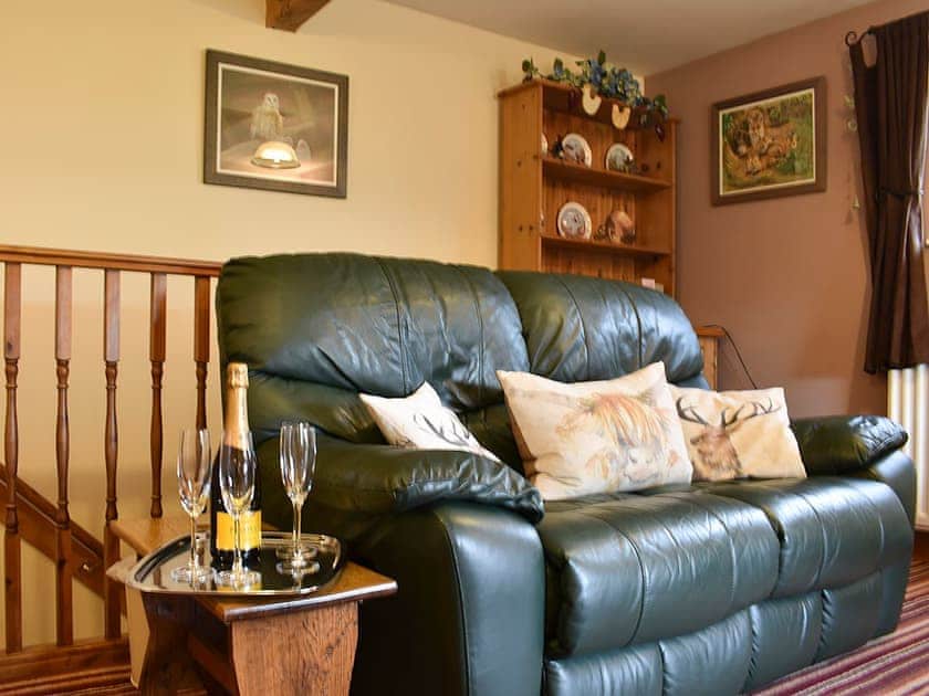 Comfy furnishings within living room | Ingleby Lodge, Askrigg, near Hawes