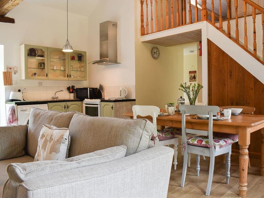 Rustic dining area | Crossbill Cottage, Chopgate near Stokesley