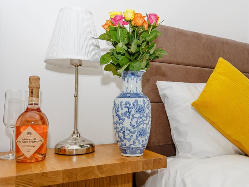 Comfy bedroom | Waterside Lodge Thirteen, Elland, near Brighouse 