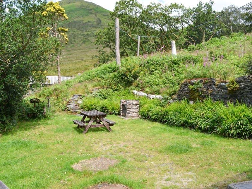 Garden | Ceunant, Dinas Mawddwy, near Dolgellau