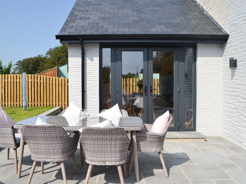Sitting out area | Stabl, Bethania, near Aberaeron