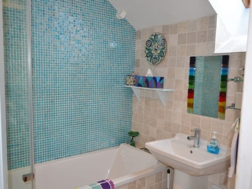 Bathroom | Polbathic, Fowey