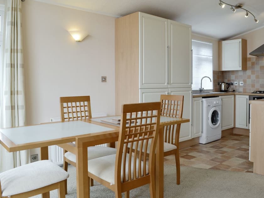 Convenient dining area | Heron Lodge, Hopton-on-Sea, Great Yarmouth
