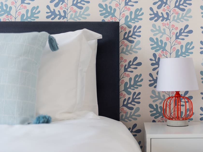 Cosy and comfortable twin bedroom | Shrewsbury Fields, Shifnal