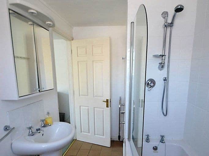 Family bathroom | Tarquins, Fowey
