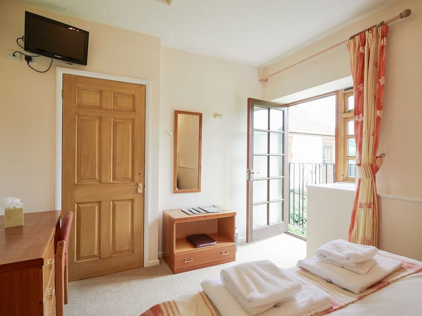 Double bedroom | The Carriages - Sid Valley Cottages, Sidbury, near Sidmouth