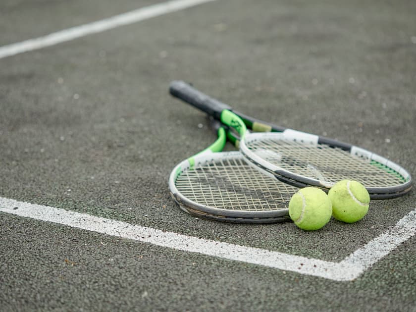 Tennis court | Sid Valley Cottages, Sidbury, near Sidmouth