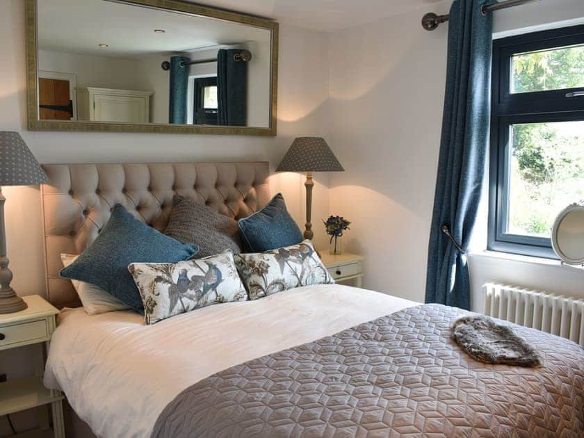 Double bedroom | Elleray Cottage, Windermere