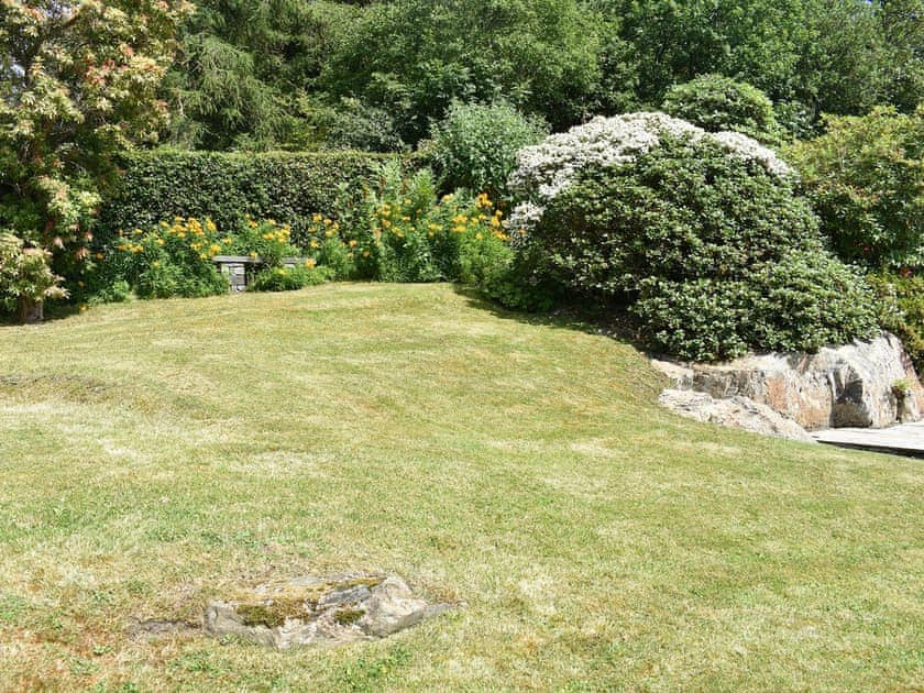 Garden | Elleray Cottage, Windermere