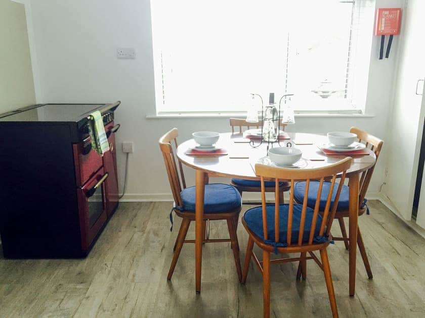 Dining area | Acres View, Caythorpe, near Nottingham