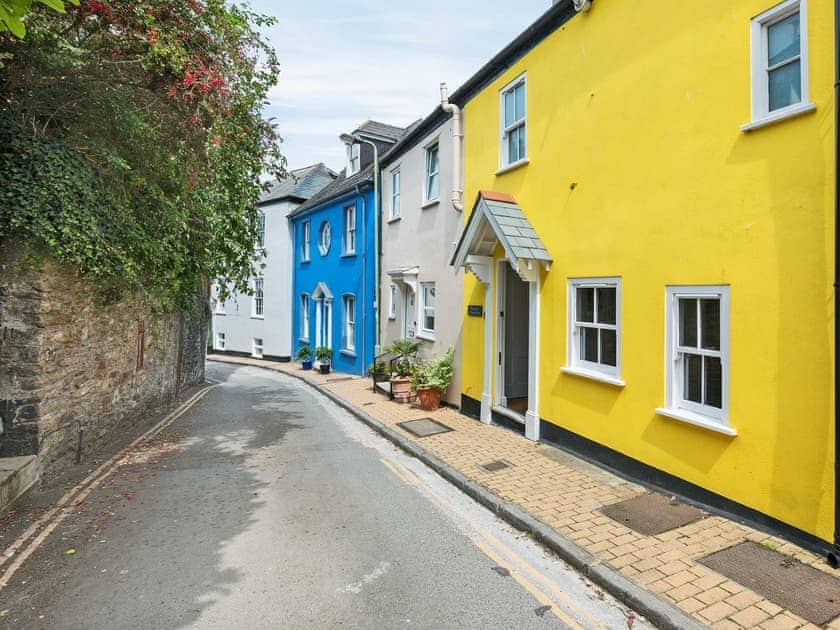 Attractive holiday home | Seaview, Dartmouth