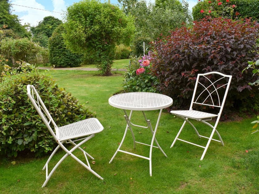 Garden and grounds | Bramley Lodge Annex, Clenchwarton, near King’s Lynn