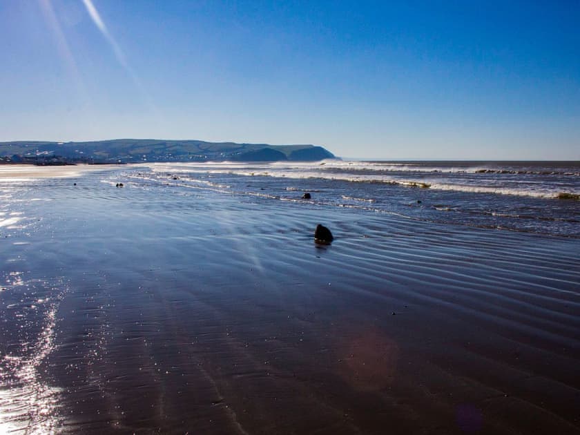 The beach at Borth | Morolwg, Borth, near Aberystwyth