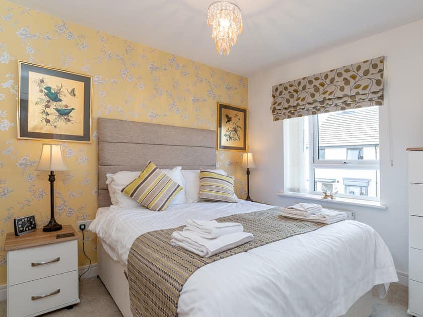 Relaxing en-suite double bedroom | White Rock, Paignton