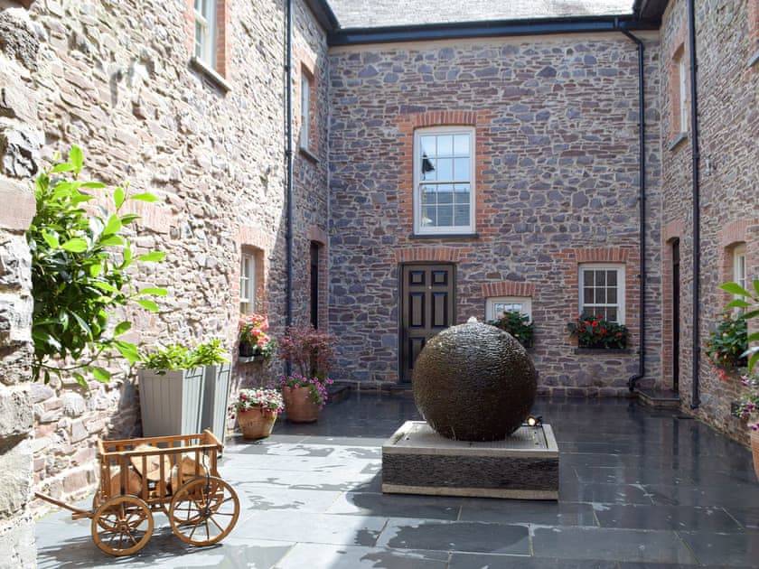 Courtyard | Swn-Y-Don, Llansteffan