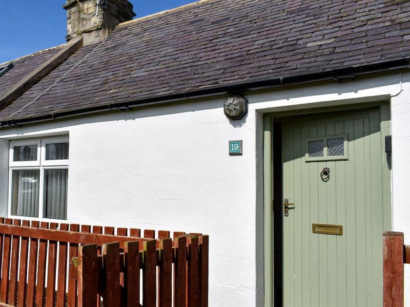Exterior | Heron Cottage, Lossiemouth