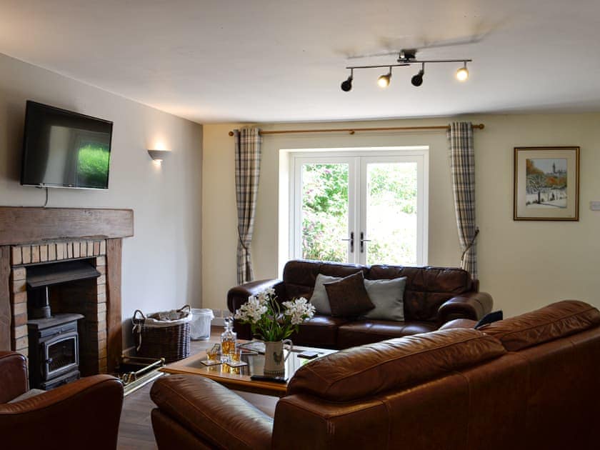 Living room  | The Brewers Cottage - Roddenloft, Mauchline