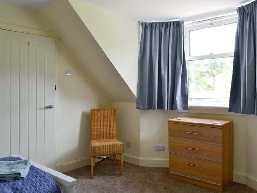 Double bedroom | The Brewers Cottage - Roddenloft, Mauchline