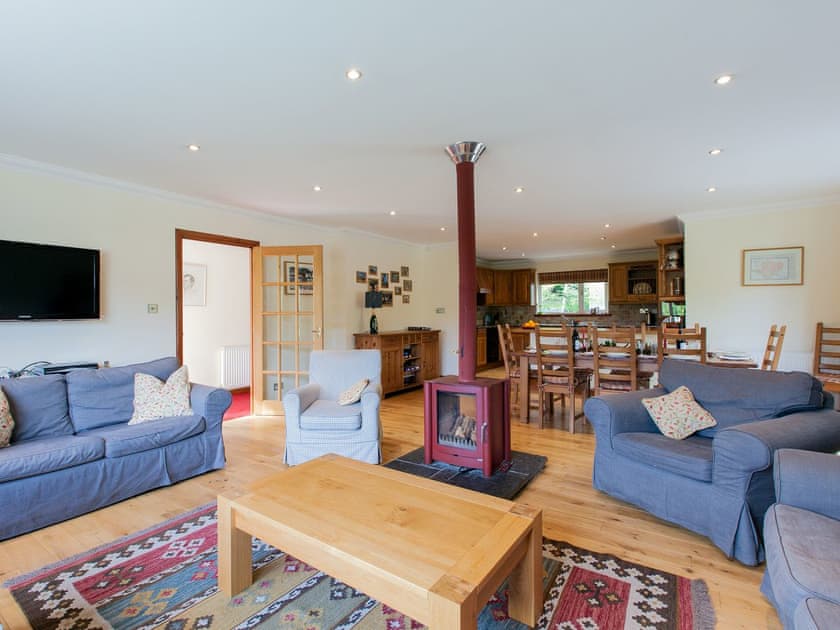 Lounge and dining area | Seacroft, Avernish, Kyle of Lochalsh