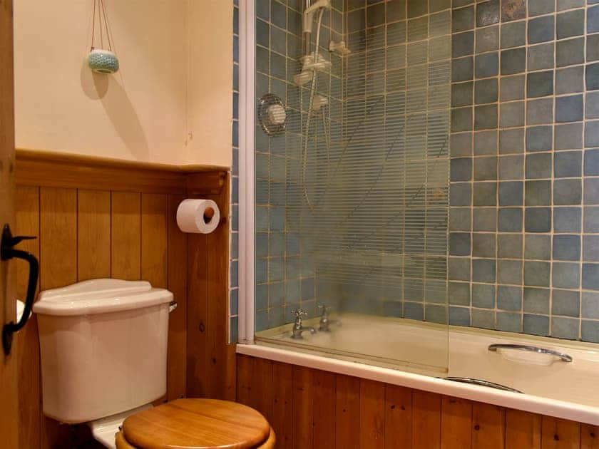 Bathroom | Bell Hill Cottage, Lindale, near Grange-over-Sands