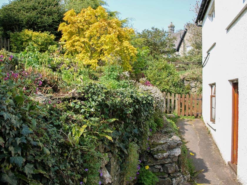 Garden | Bell Hill Cottage, Lindale, near Grange-over-Sands