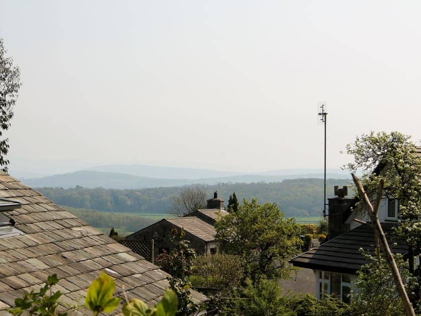 Surrounding area | Bell Hill Cottage, Lindale, near Grange-over-Sands