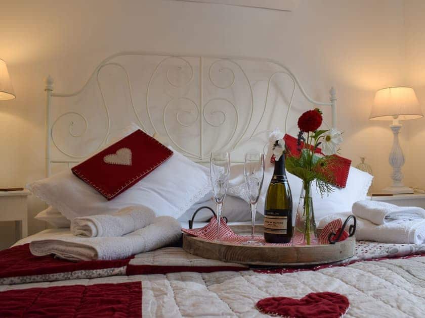 Double bedroom | Tree Tops, Crieff 