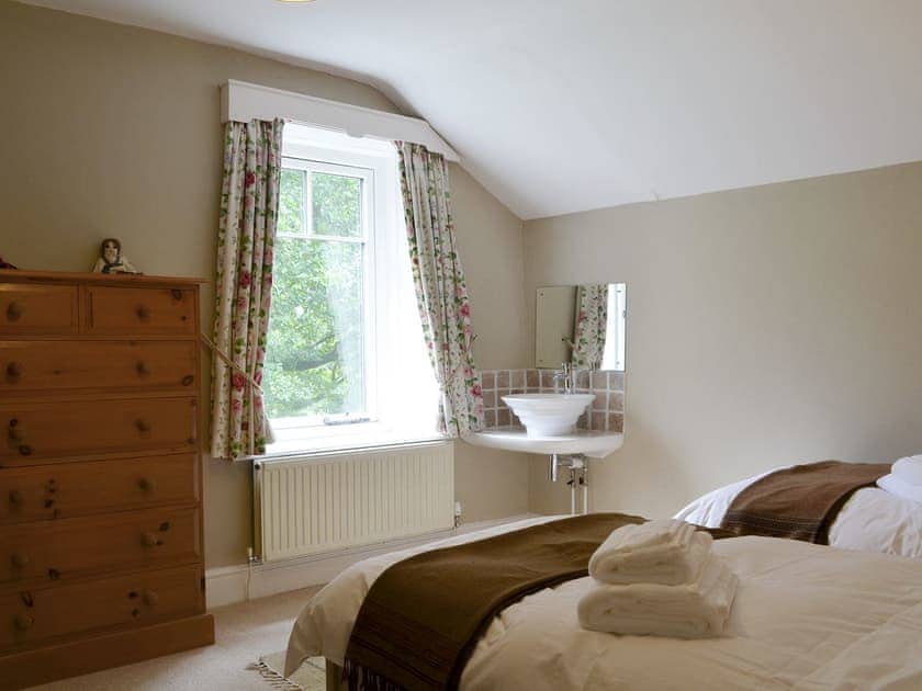 Comfy twin bedroom | Trevene, Buttermere, near Keswick